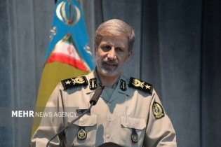 دشمنان قصد دارند ایران را همچون سوریه درگیر جنگ کنند