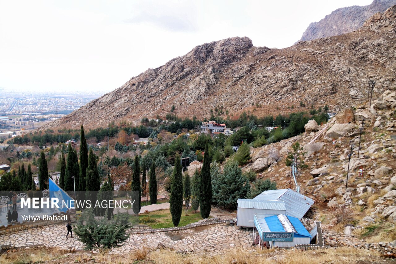 کوهنوردی در پارک کوهستان کرمانشاه