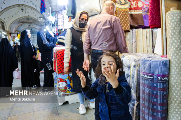حال و هوای بازار قم در آستانه عید نوروز