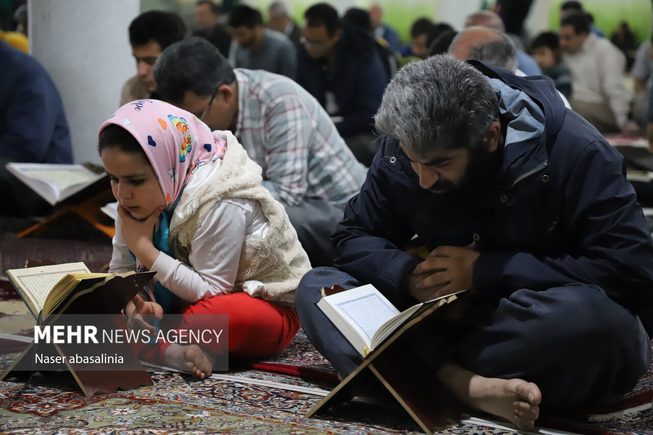 مراسم شب های احیای رمضان مسلمانان اهل سنت در کردستان