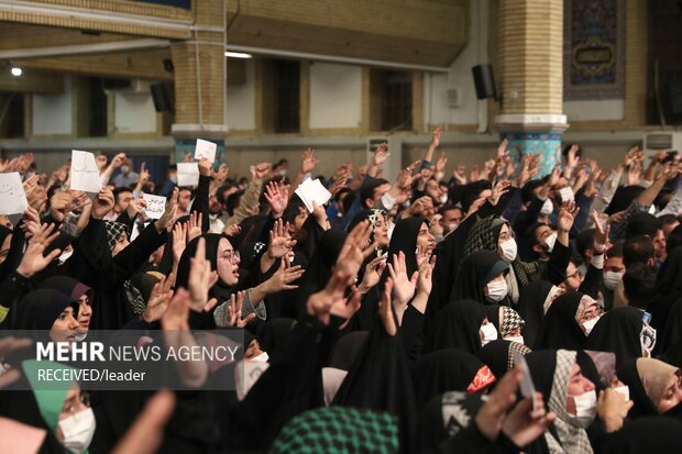 جمعی از دانشجویان و نمایندگان تشکل‌های دانشجویی عصر امروز سه‌شنبه ۲۹ فروردین ۱۴۰۲ با رهبر معظم انقلاب اسلامی دیدار کردند