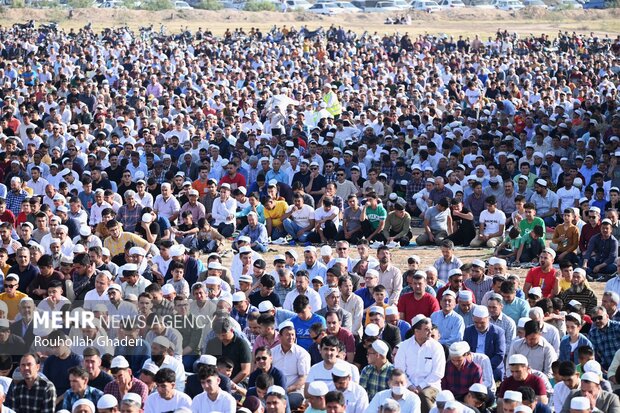 نماز عید فطر اهل سنت در گنبدکاووس