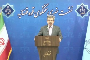 مجازات کشف حجاب "جزای نقدی" است/ احتمال بازداشت مدیران سابق متخلف بانک مرکزی