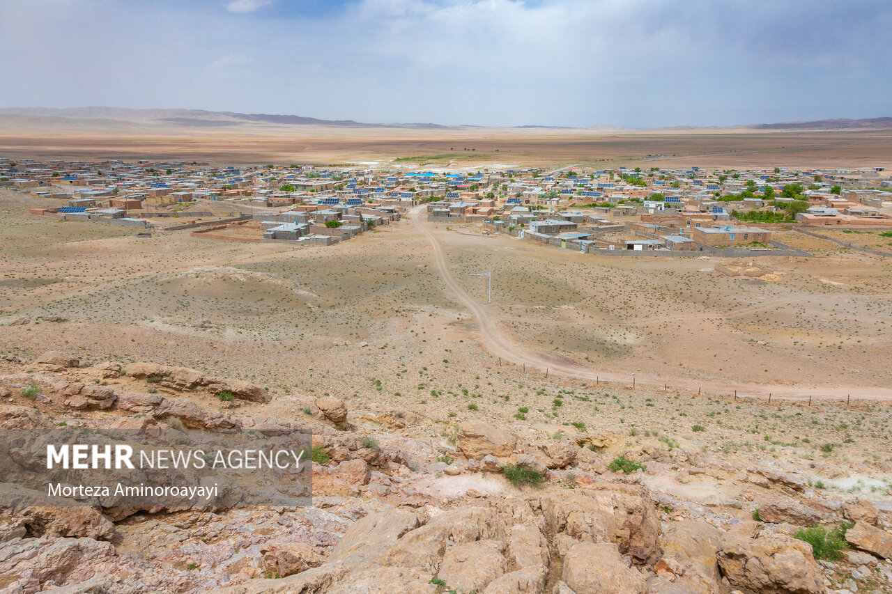 افتتاح ۸۰ پنل خورشیدی در روستای چاه‌نسر