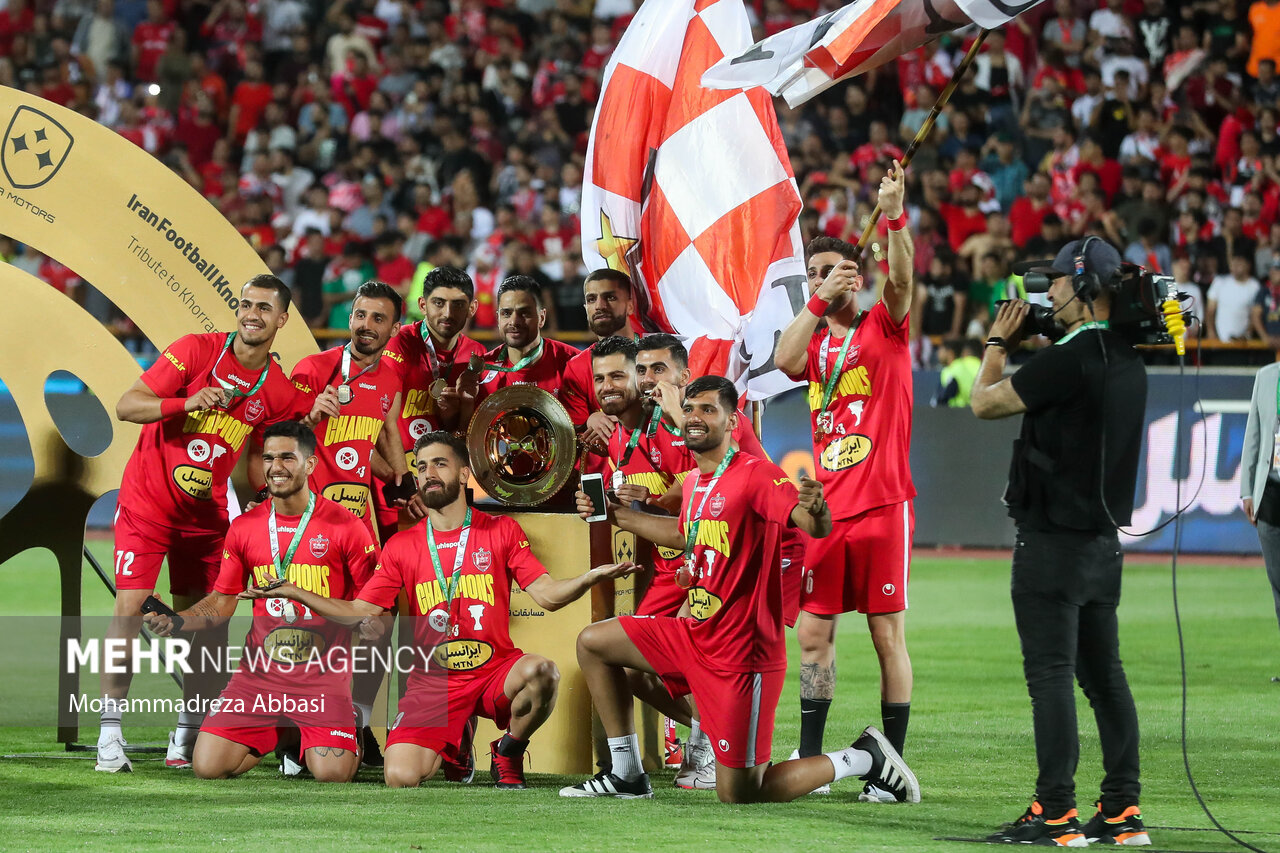 جشن قهرمانی پرسپولیس در جام حذفی فوتبال ایران