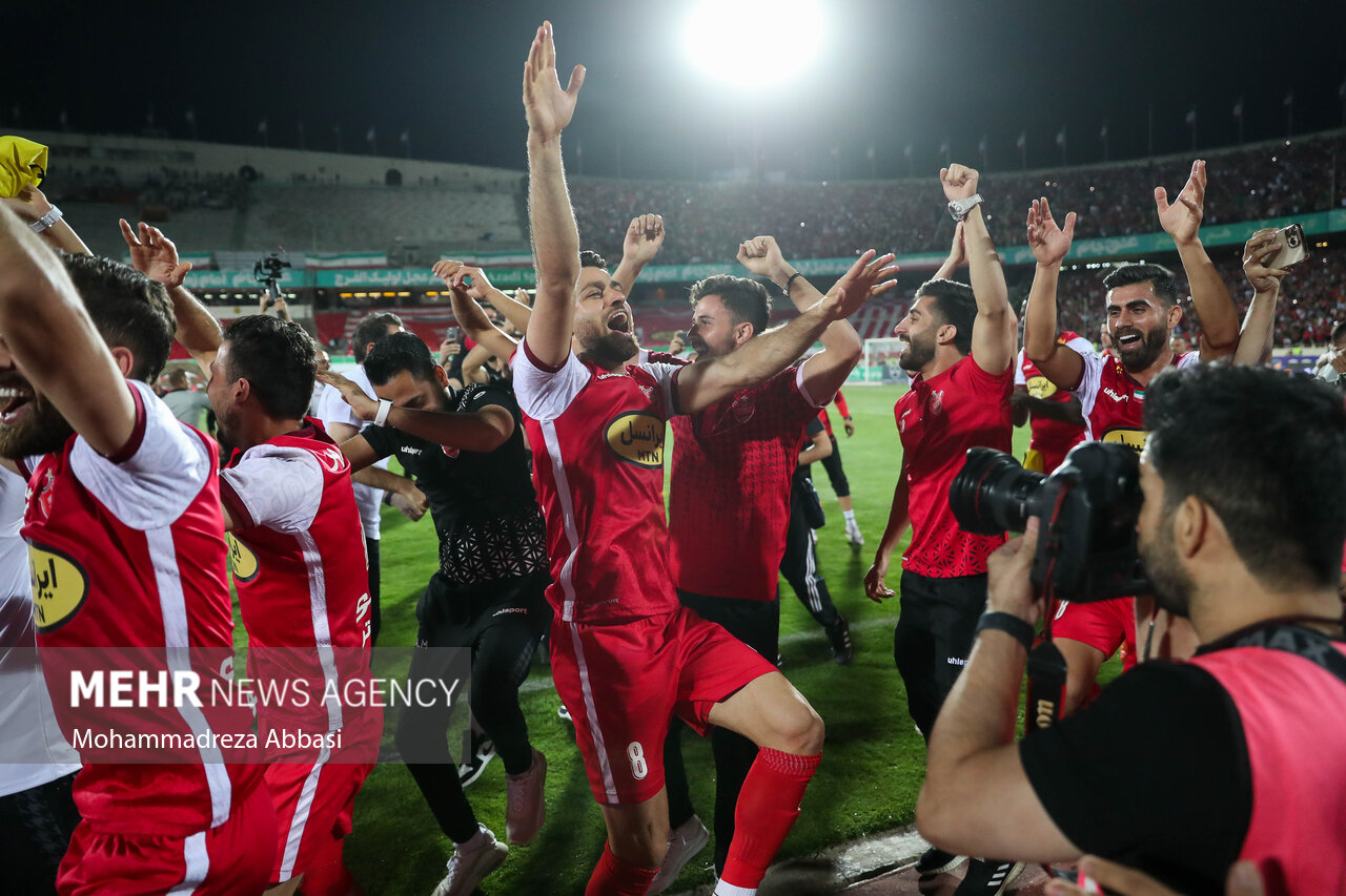 جشن قهرمانی پرسپولیس در جام حذفی فوتبال ایران