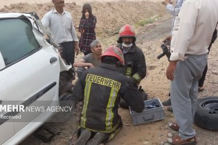 حادثه برخورد خودروی سواری با وانت در ملکان ۵ مصدوم درپی داشت