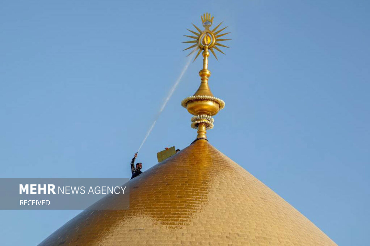 حرم امام علی علیه‌الاسلام در نجف اشرف در آستانه جشن عید غدیر آماده میزبانی از زائران امیرالمونین (ع) شد