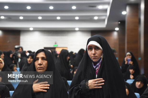 اولین مراسم کشوری تجلیل از پیشکسوتان زن در دفاع مقدس