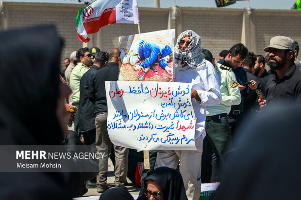 ورود پیکر ۱۸ شهید دفاع مقدس به کشور از مرز شلمچه