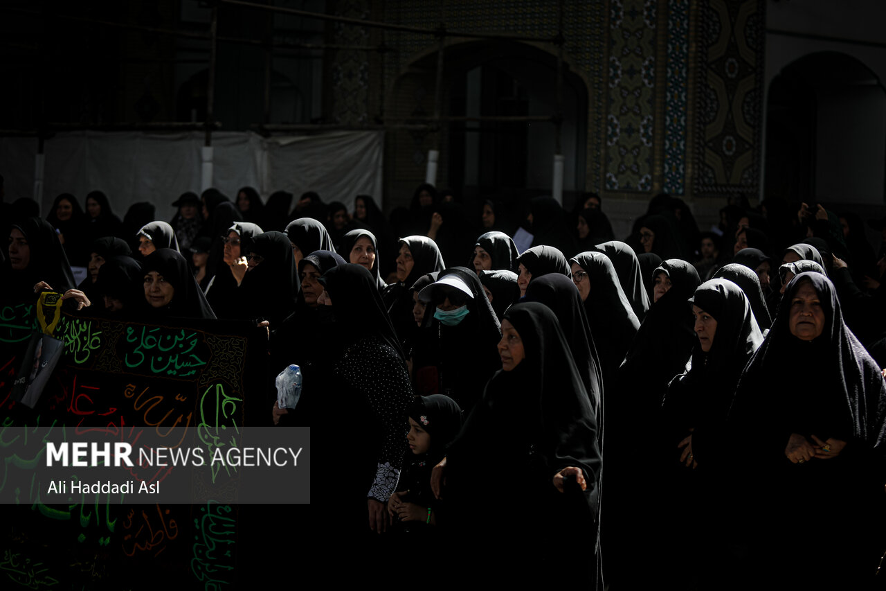 اجتماع بزرگ زنان عاشورایی صبح روز یکشنبه ۸ مرداد ماه ۱۴۰۲ در حرم عبدالعظیم الحسنی (ع) برگزار شد