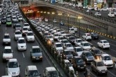 در حال حاضر معابر تهران پر تردد و دارای ترافیک‌ سنگین است