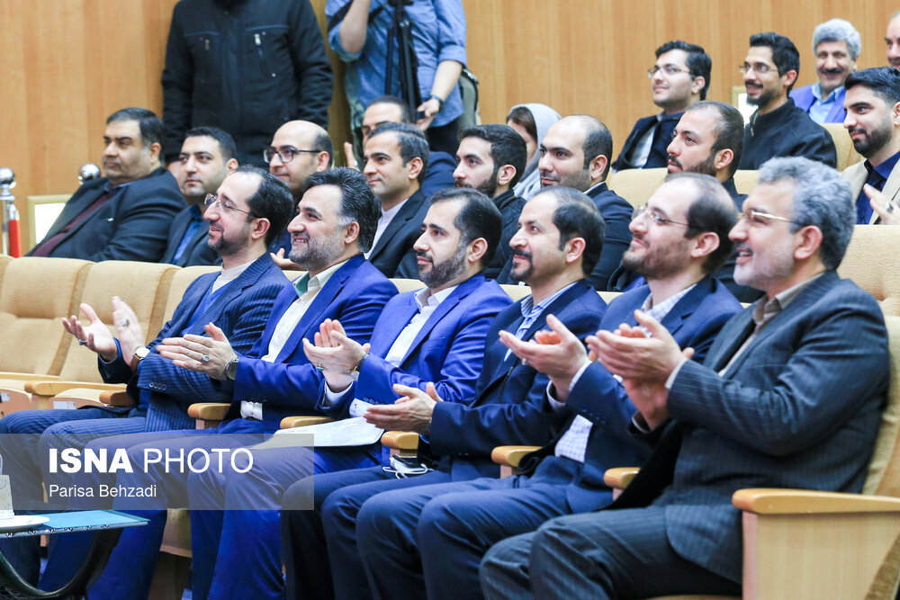 یازدهمین نمایشگاه تجهیزات و مواد آزمایشگاهی ایران ساخت